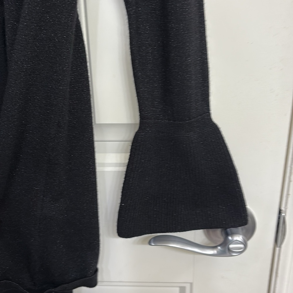 White House Black Market black shimmer cardigan - Picture 4 of 9